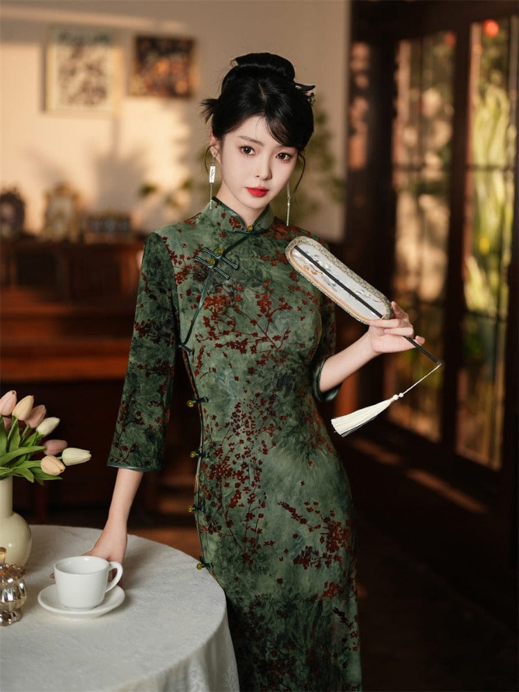 Beth and Brian Qipao-JLM Chinese retro style, velvet fabric midi Qipao