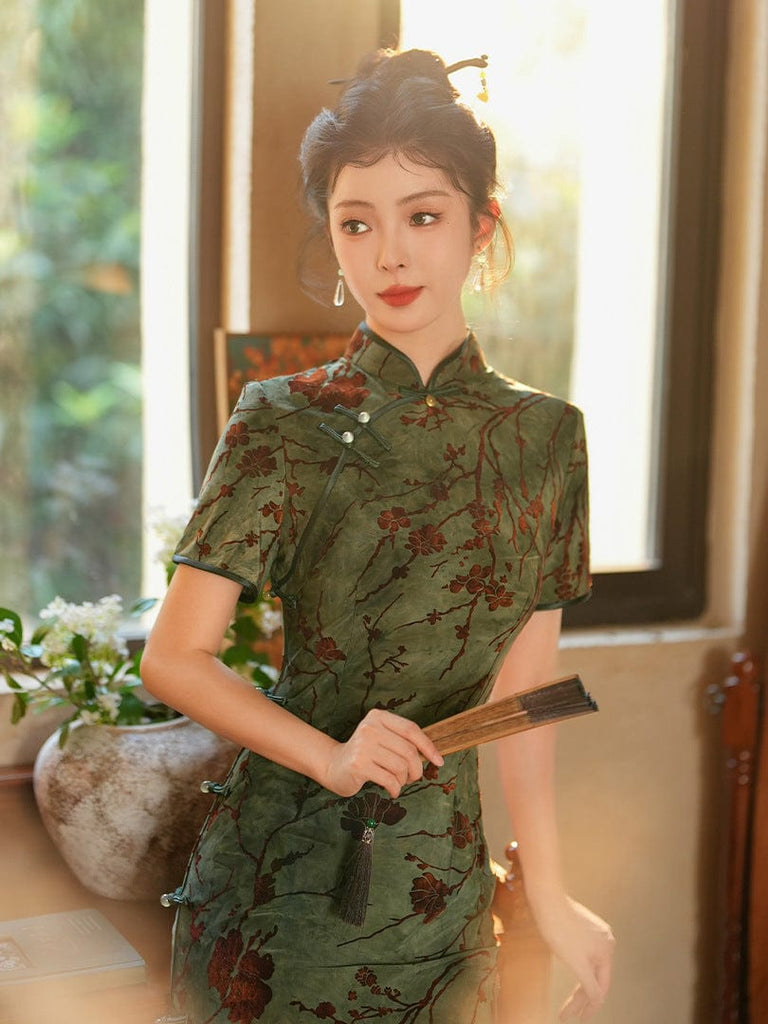 Beth and Brian Qipao-JLM Fall and winter collection, floral velvet midi Qipao