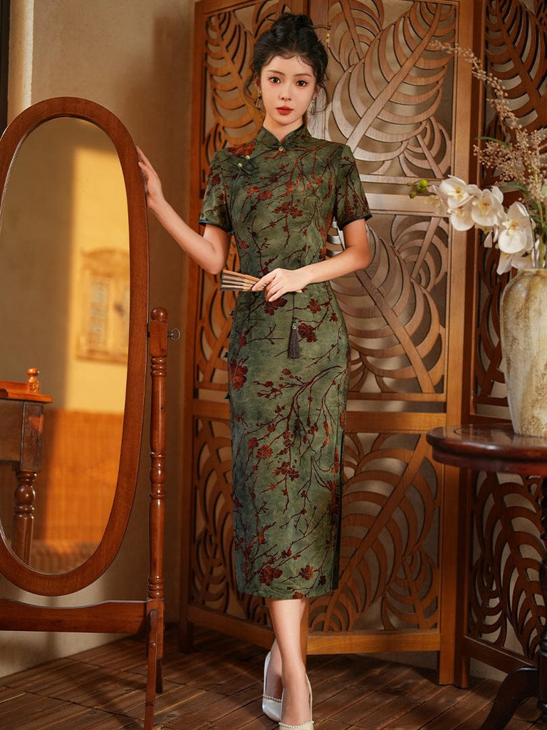 Beth and Brian Qipao-JLM Fall and winter collection, floral velvet midi Qipao