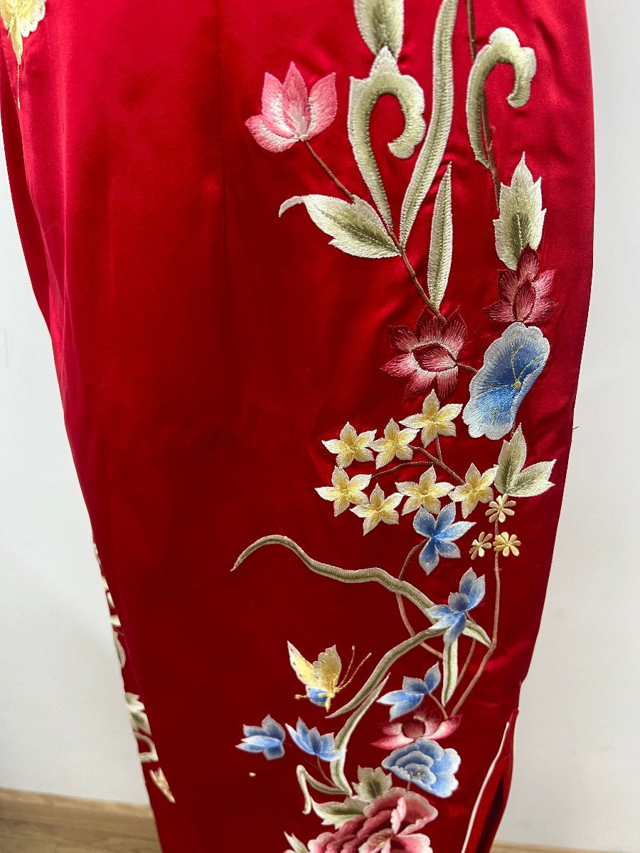 Beth and Brian Qipao-DFSY hand-embrodery  high-end long Qipao
