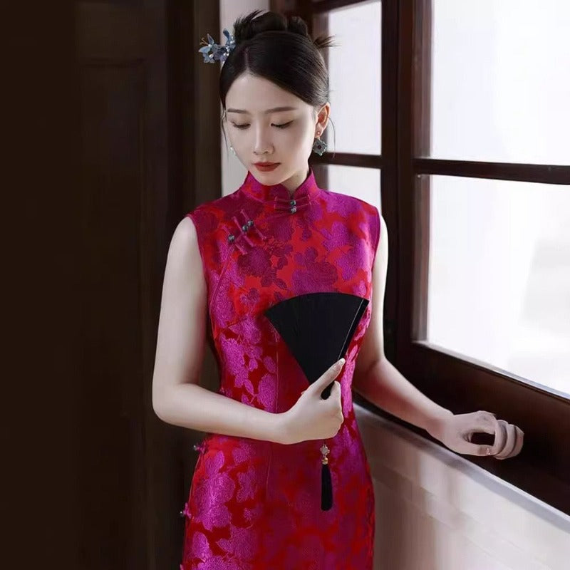 Beth and Brian Qipa-JMX New Chinese style (新中式), sleeveless fuchsia midi Cheongsam