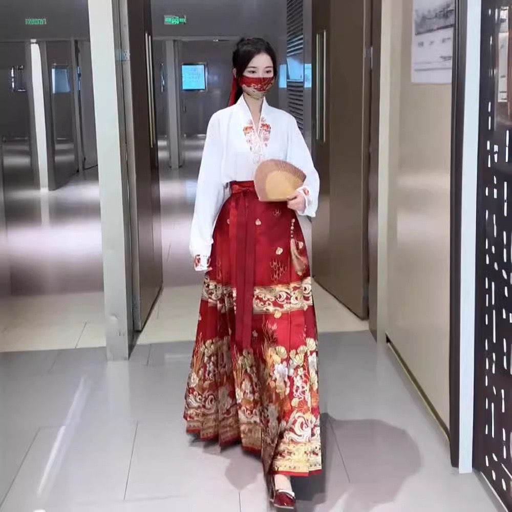 Beth and Brian Qipao-AZDL Ming Dynasty, floral print, long MaMian Qun set 馬面裙