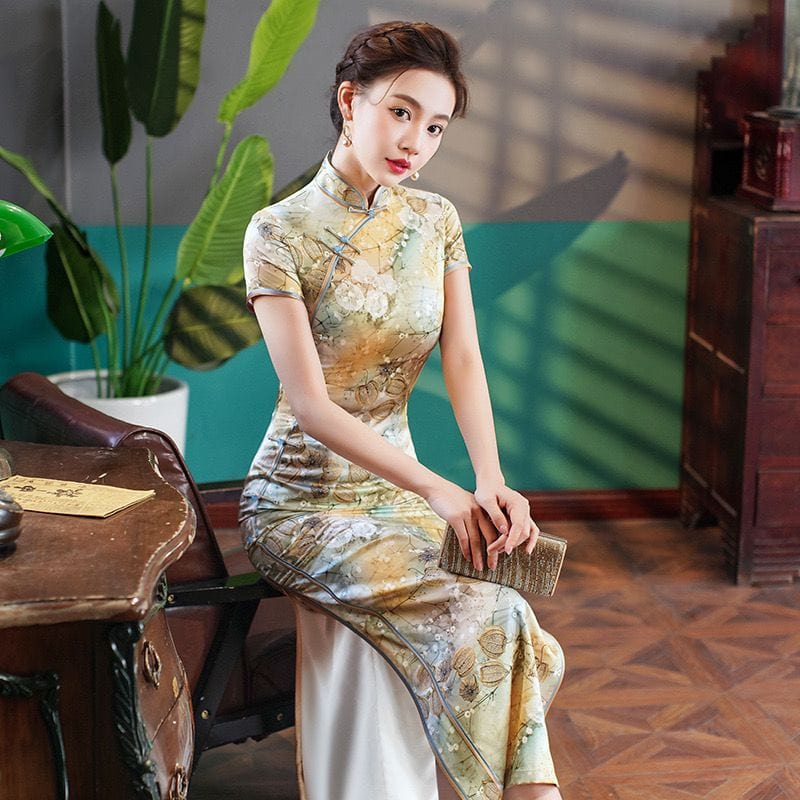 Beth and Brian Qipao - YG Floral pattern, high end, silk long Cheongsam