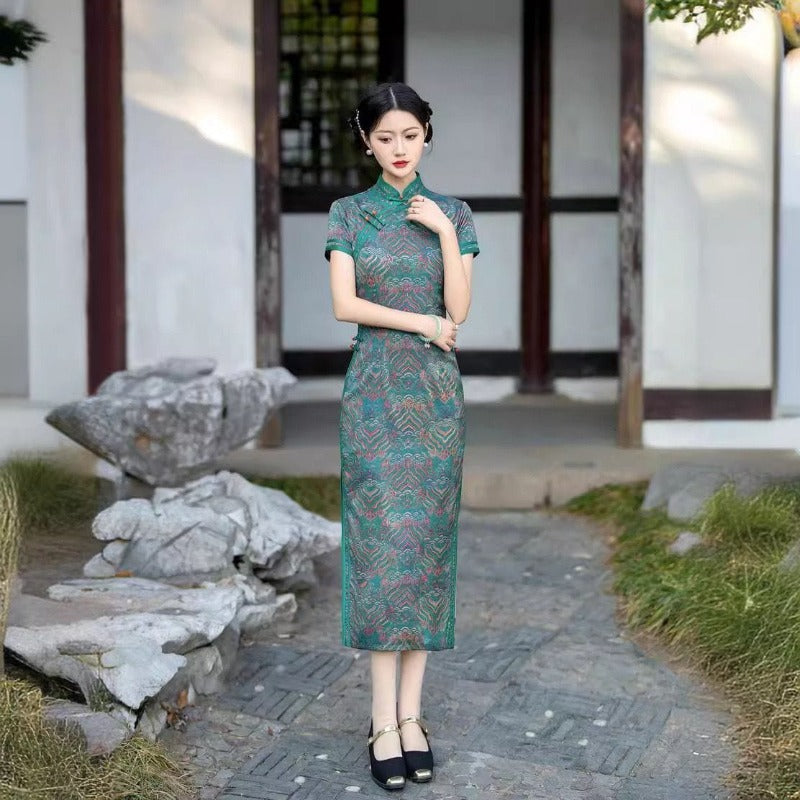 Beth and Brian Qipao-MY Classic Chinese style, silk long Cheongsam
