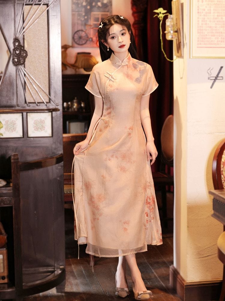 Beth and Brian Qipao-LSB Floral pattern, silk hemp mid-length Ao dai