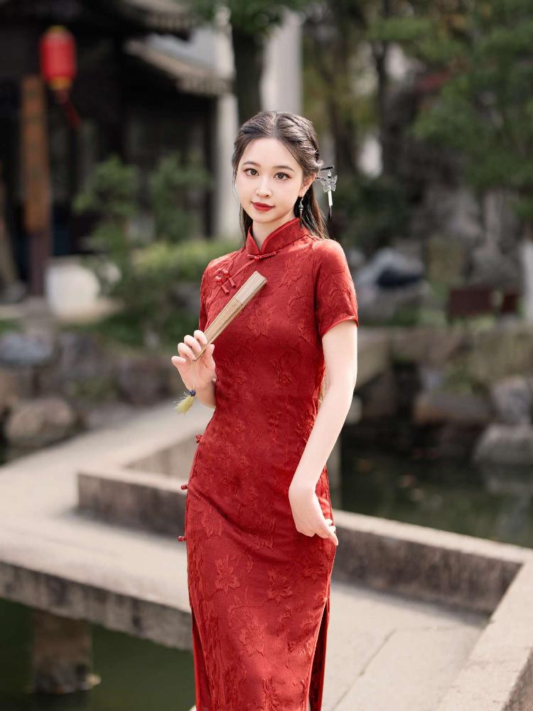 Beth and Brian Qipao-JLM Floral pattern, cotton red long Cheongsam