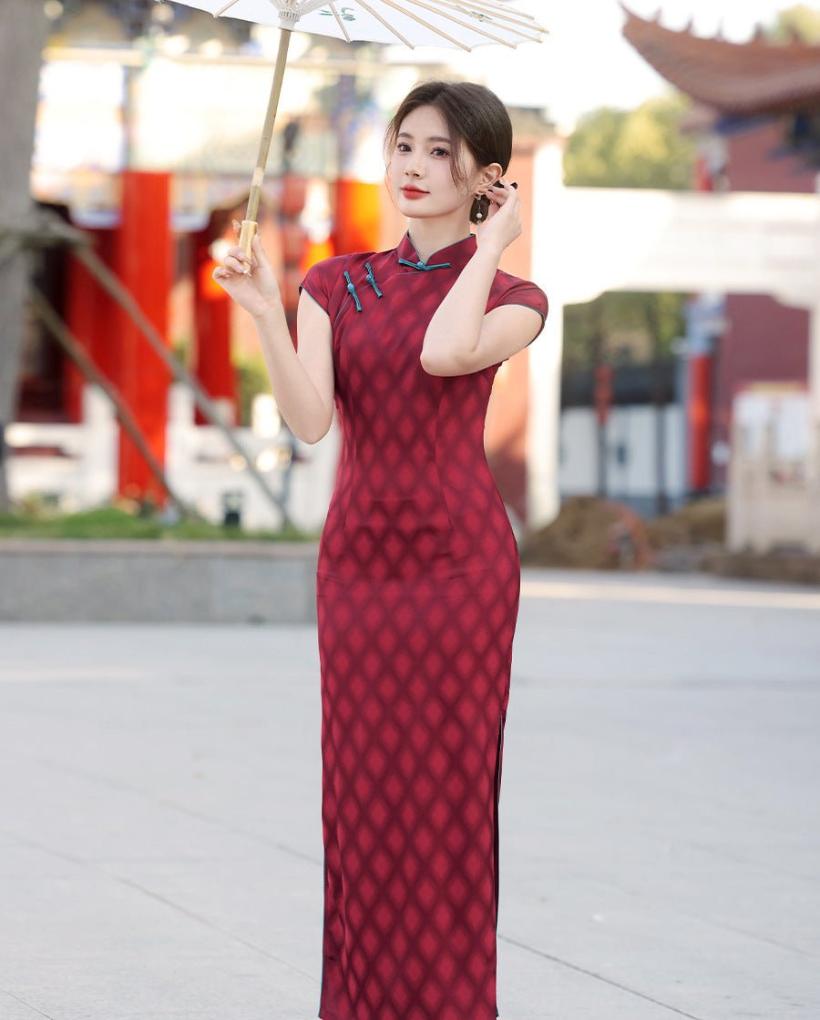 Beth and Brian Qipao-YG Old Shanghai style, plaid long Cheongsam
