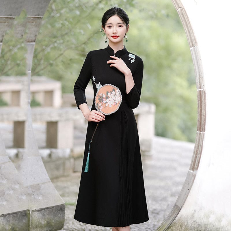 Beth and Brian Qipao-ZQYS Floral pattern, acetate mid-length Ao dai