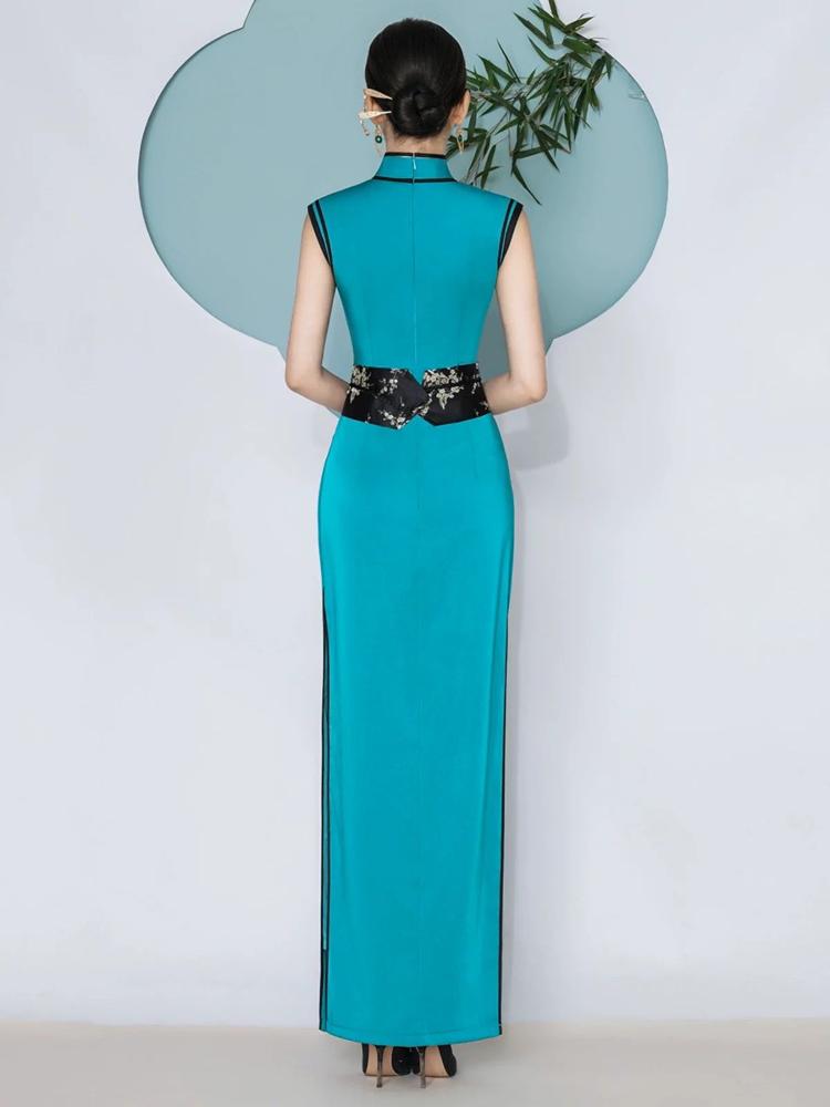 Beth and Brian Qipao-YJNS Sleeveless, long plus size Cheongsam for mothers