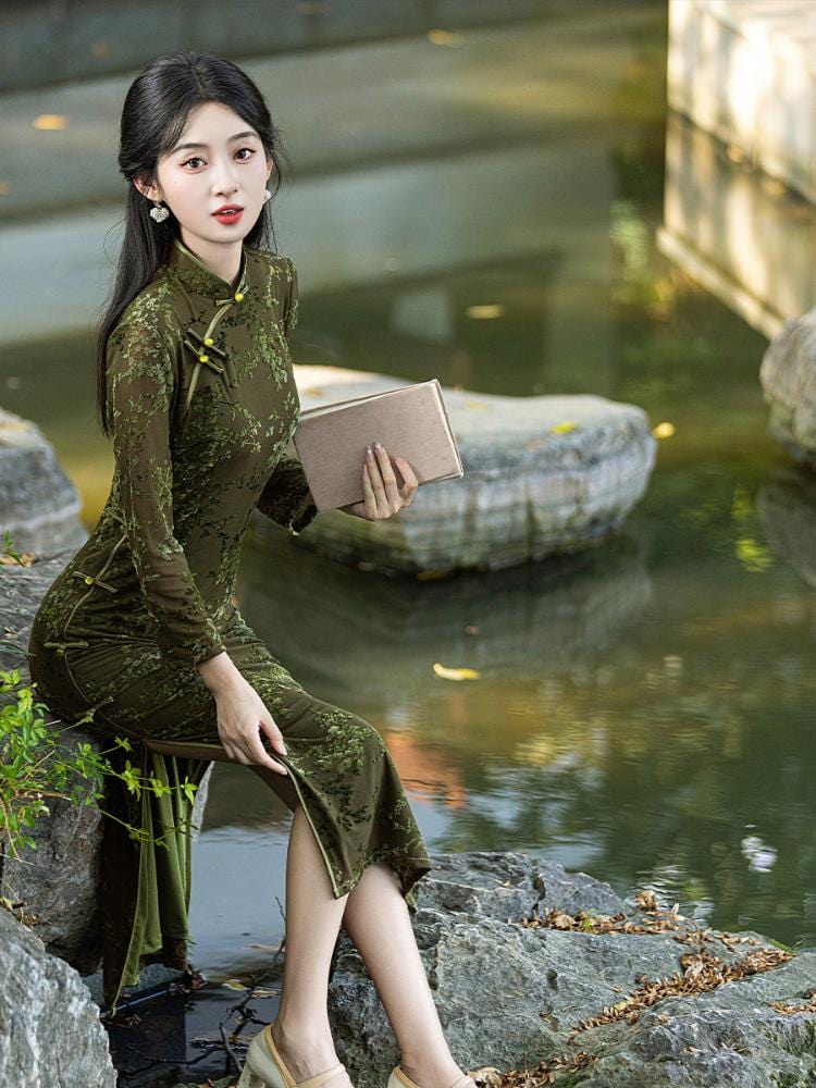 Beth and Brian Qipao-JLM Flocking fabric, floral midi Cheongsam