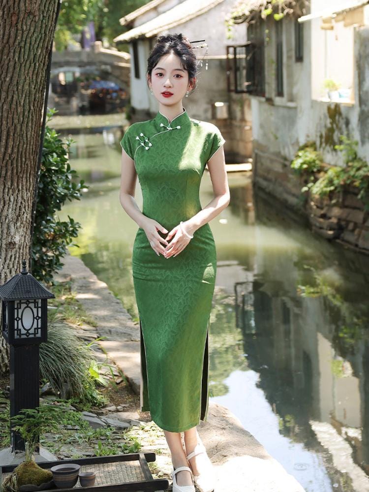 Beth and Brian Qipao-JLM Jacquard silk satin, green midi Cheongsam