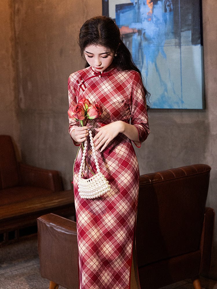 Beth and Brian Qipao-LSB Plaid pattern, velvet fabric, red midi Cheongsam