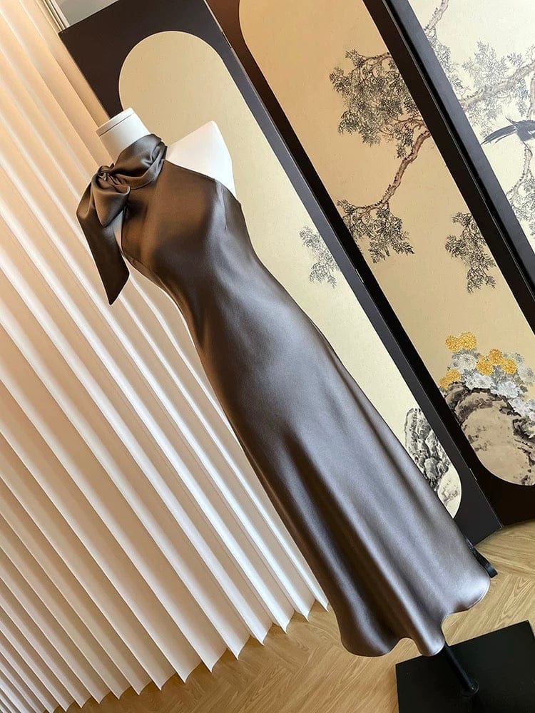 Beth and Brian Qipao-MQ Modern style, high-end, halter satin Cheongsam