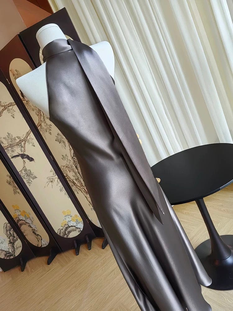 Beth and Brian Qipao-MQ Modern style, high-end, halter satin Cheongsam