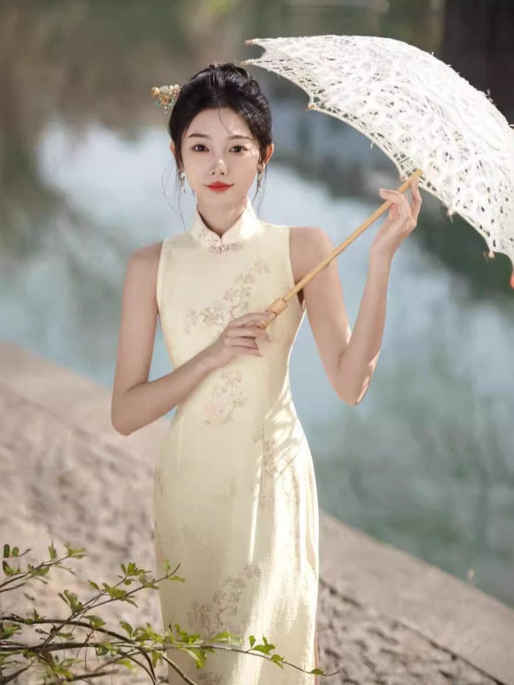 Beth and Brian Qipao - HQJ Floral pattern, silk hemp long Cheongsam