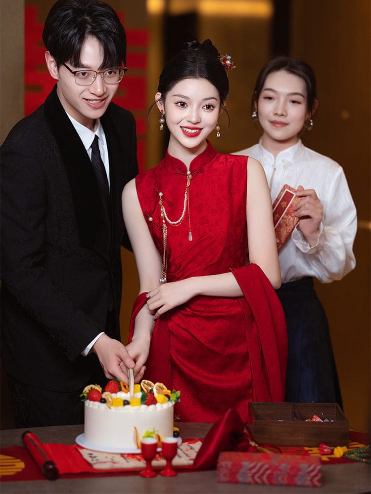 Beth and Brian Qipao-JMX New Chinese style (新中式), jacquard red midi Cheongsam