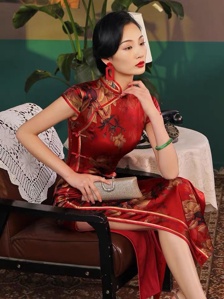 Natural silk, Floral pattern, High-end, Red Qipao