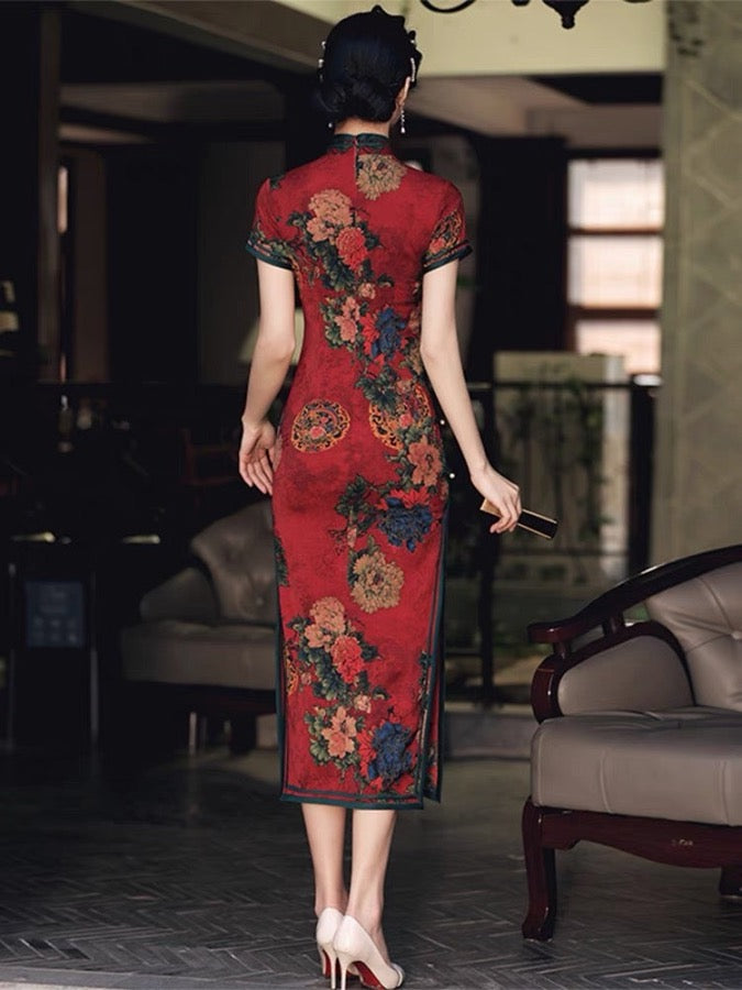 Beth and Brian Qipao - GSJ Classic Chinese style, floral pattern, silk long Qipao