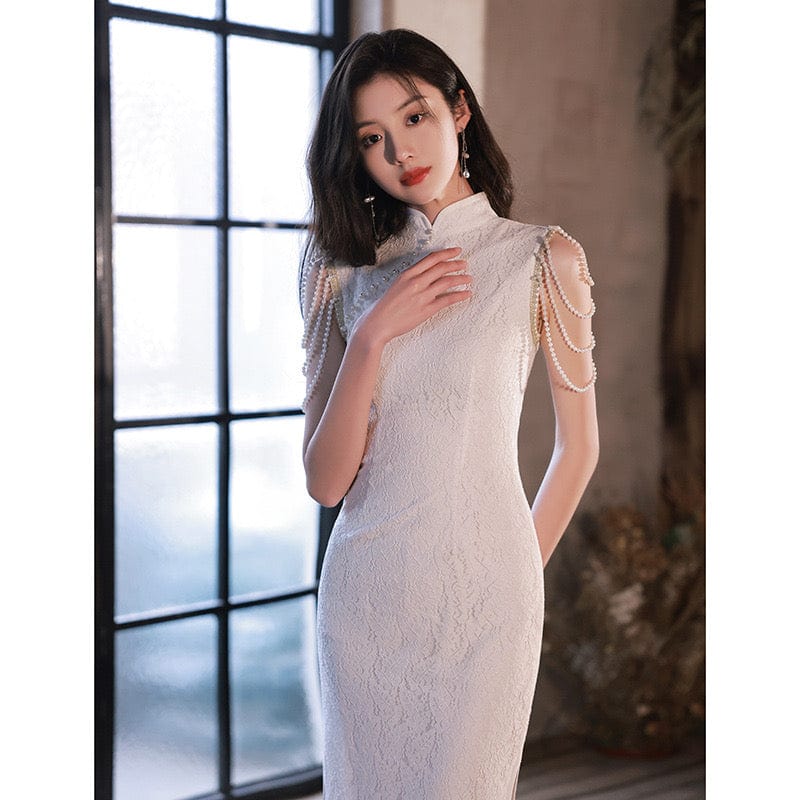 Beth and Brian Qipao - YR Modern style, sleeveless wedding midi Qipao