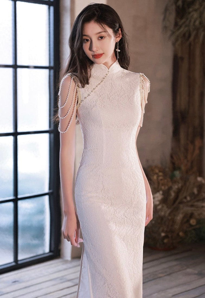 Beth and Brian Qipao - YR Modern style, sleeveless wedding midi Qipao