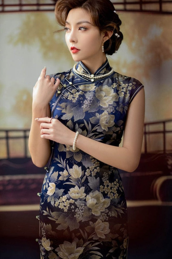 Beth and Brian Qipao-DFSY 30 mome mulberry silk, floral pattern, high end long Qipao